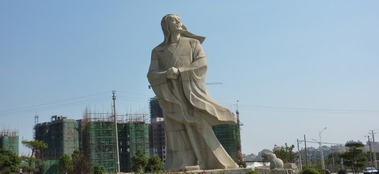 tao yuanming statue
